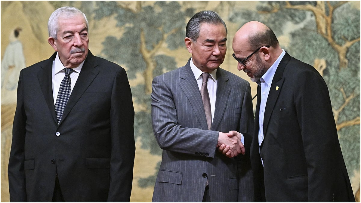 | Photo: AP : Hamas, Fatah And Other Palestinian Factions Sign 'National Unity' Agreement 